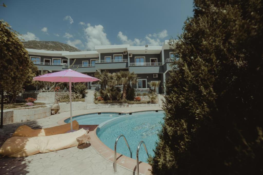 Nonna'S Boutique Hotel Dhërmi Eksteriør billede